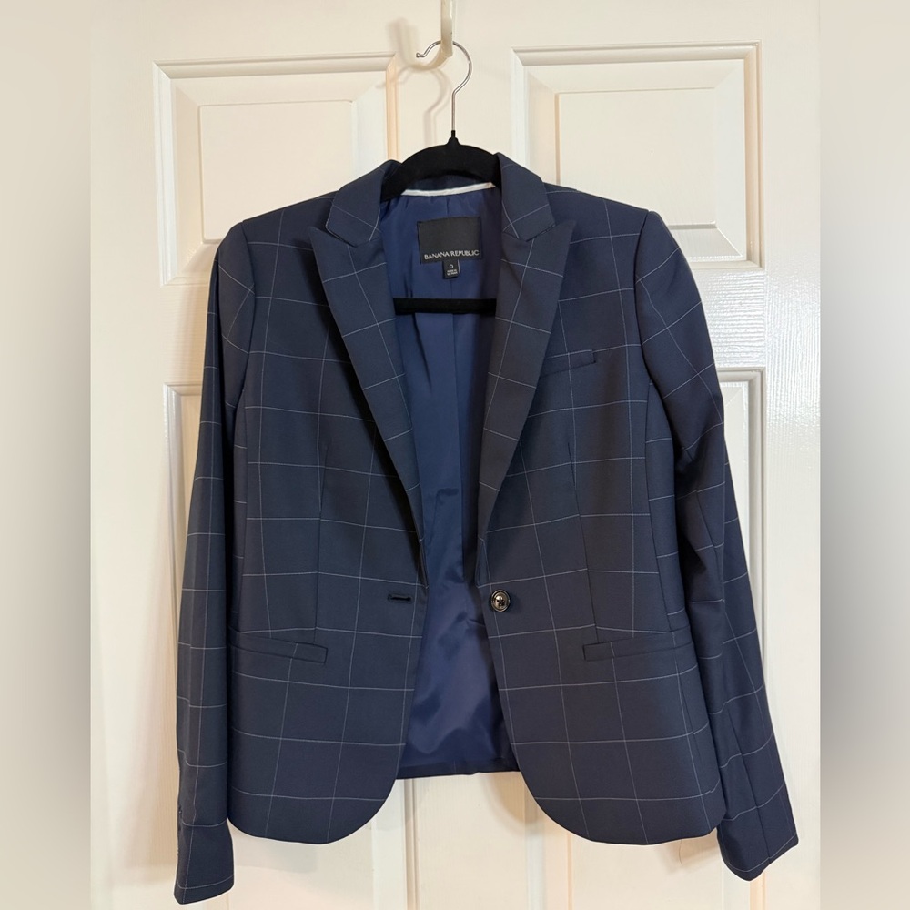 Banana Republic Navy Windowpane Two-Piece Suit Blazer and pants